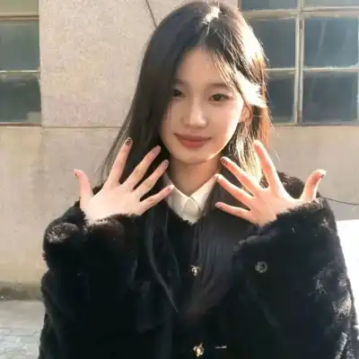 平珈梓